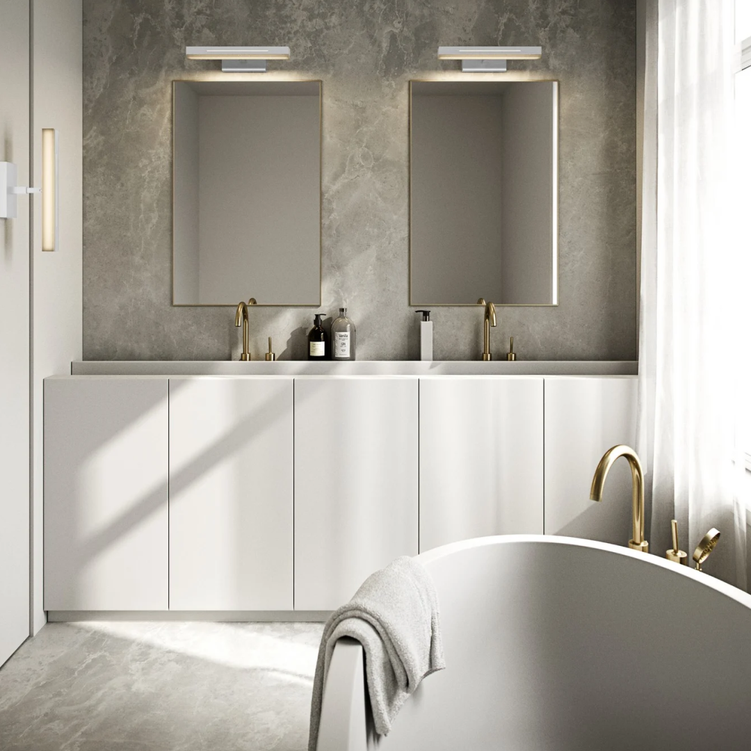 Otis 40 Wall Light White - 2015401001