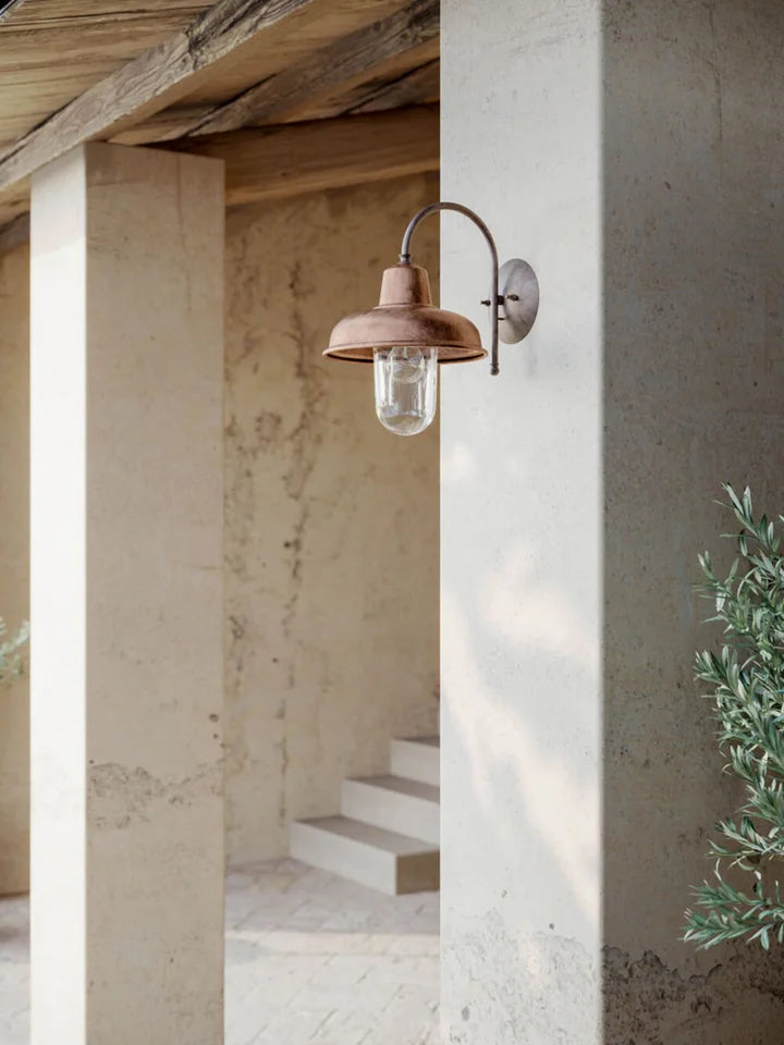 Contrada Curve Outdoor Wall Light Transparent - IL.243.26.ORT