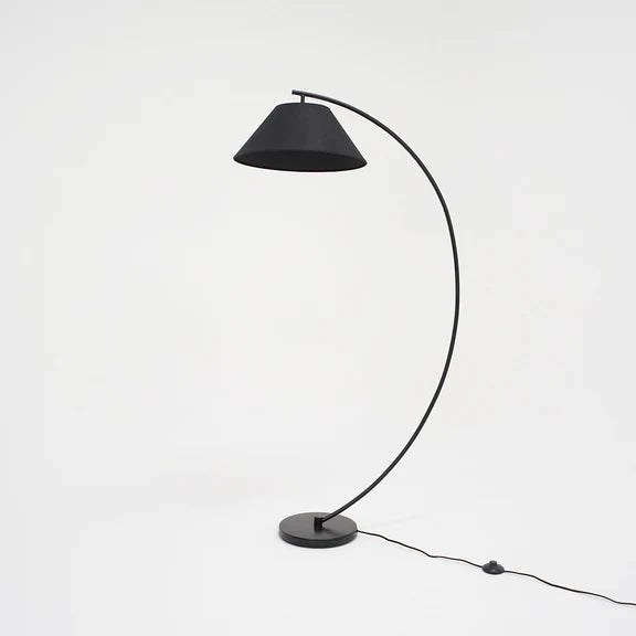 Remi Floor Lamp Black - LL-27-0288BK