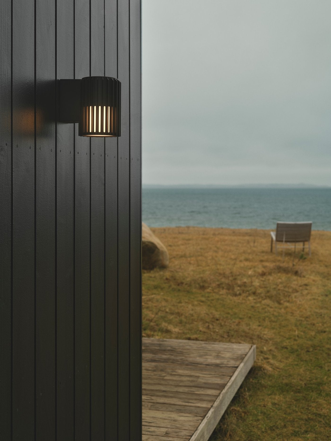Aludra Aluminium Wall Light Seaside Black - 2118011203