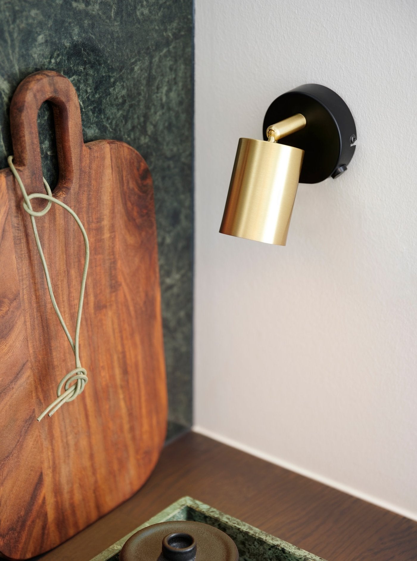 Explore Wall Light Brass - 2113251035