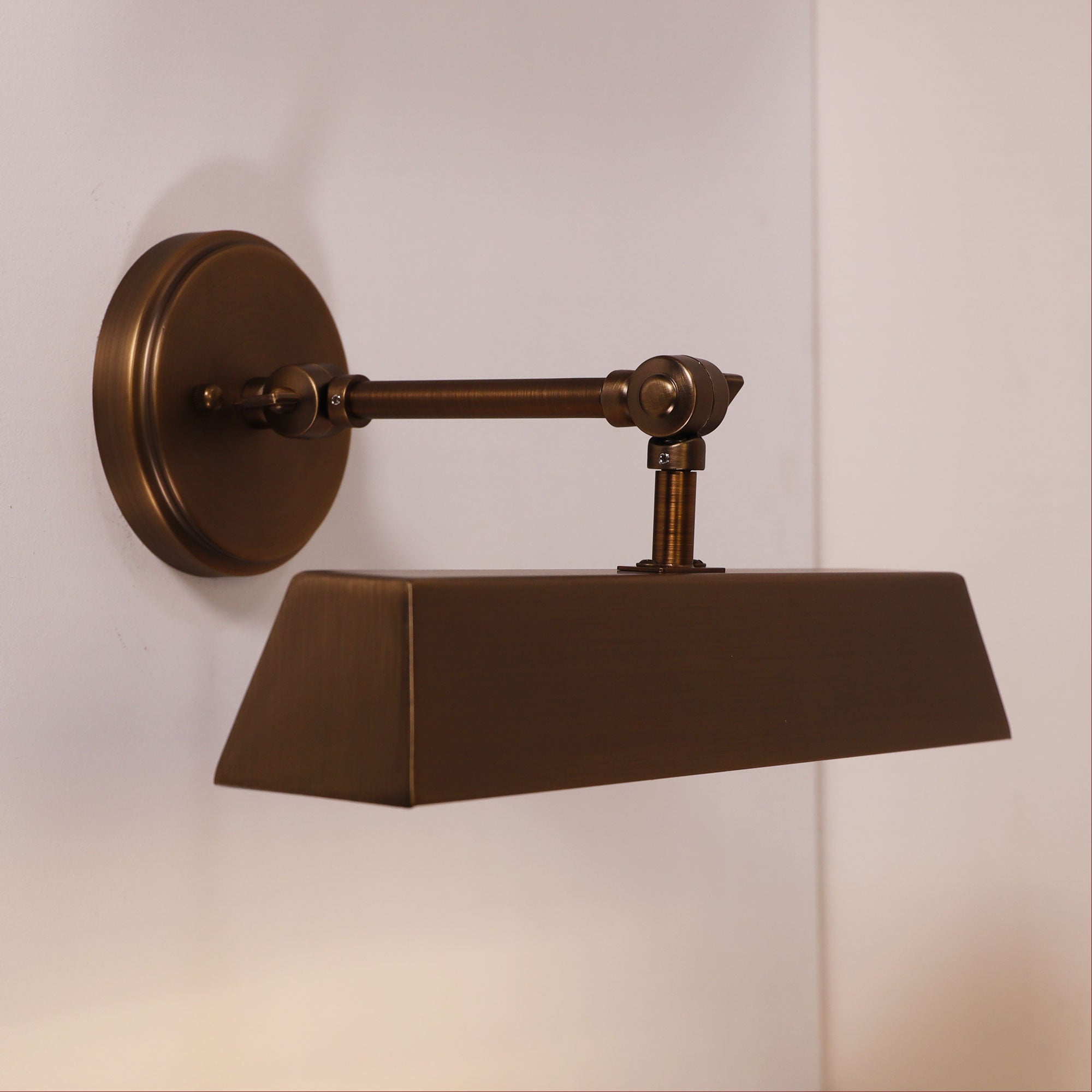 Loxby Metal Wall Light Bronze - OL50903BZ
