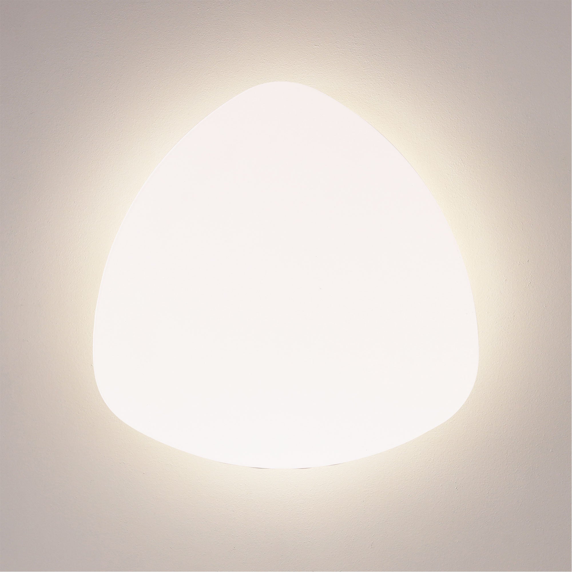 Reul LED Wall Light 14W Tri Colour White - OL53251/27WH