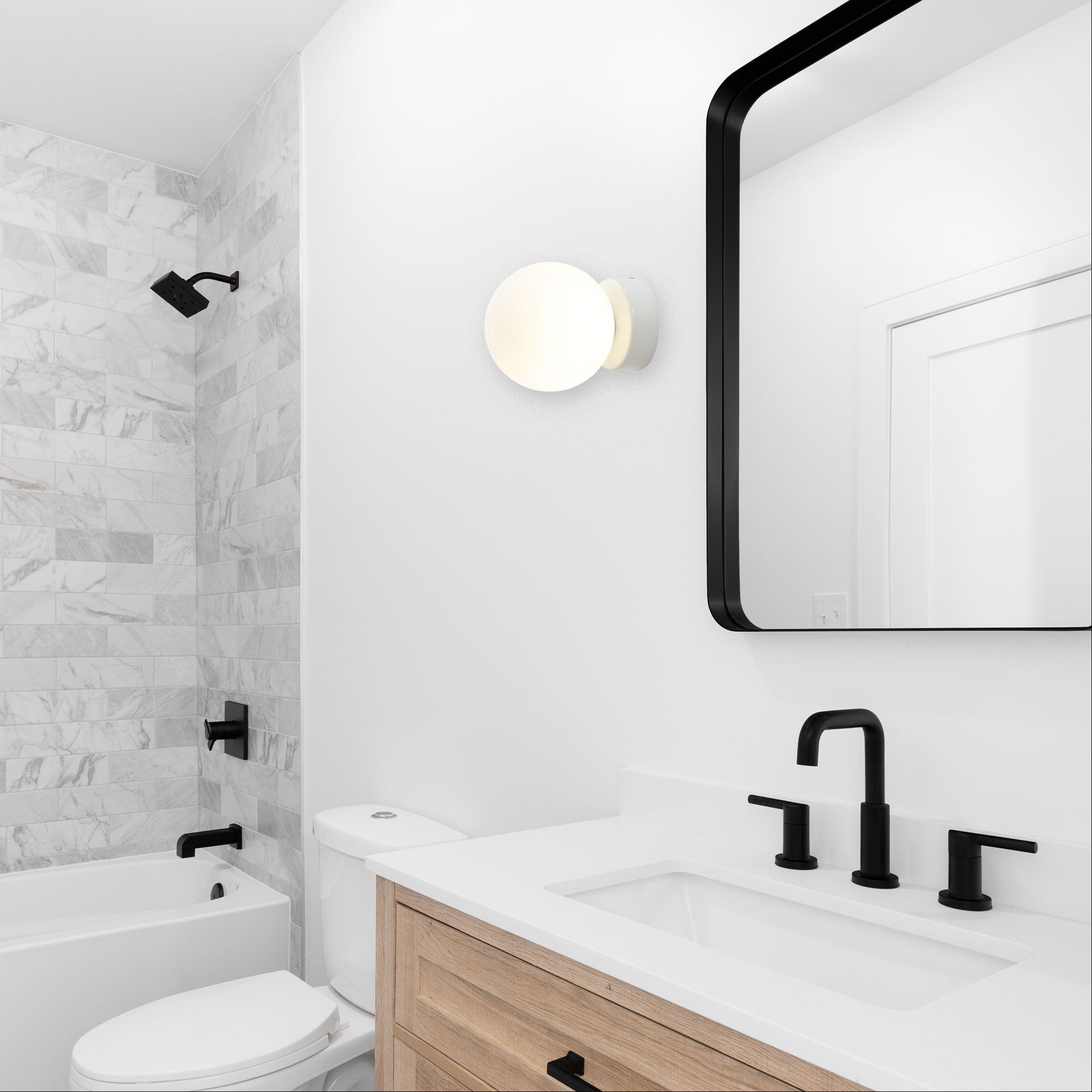 Globo LED Vanity Light 7W White - OL54225WH