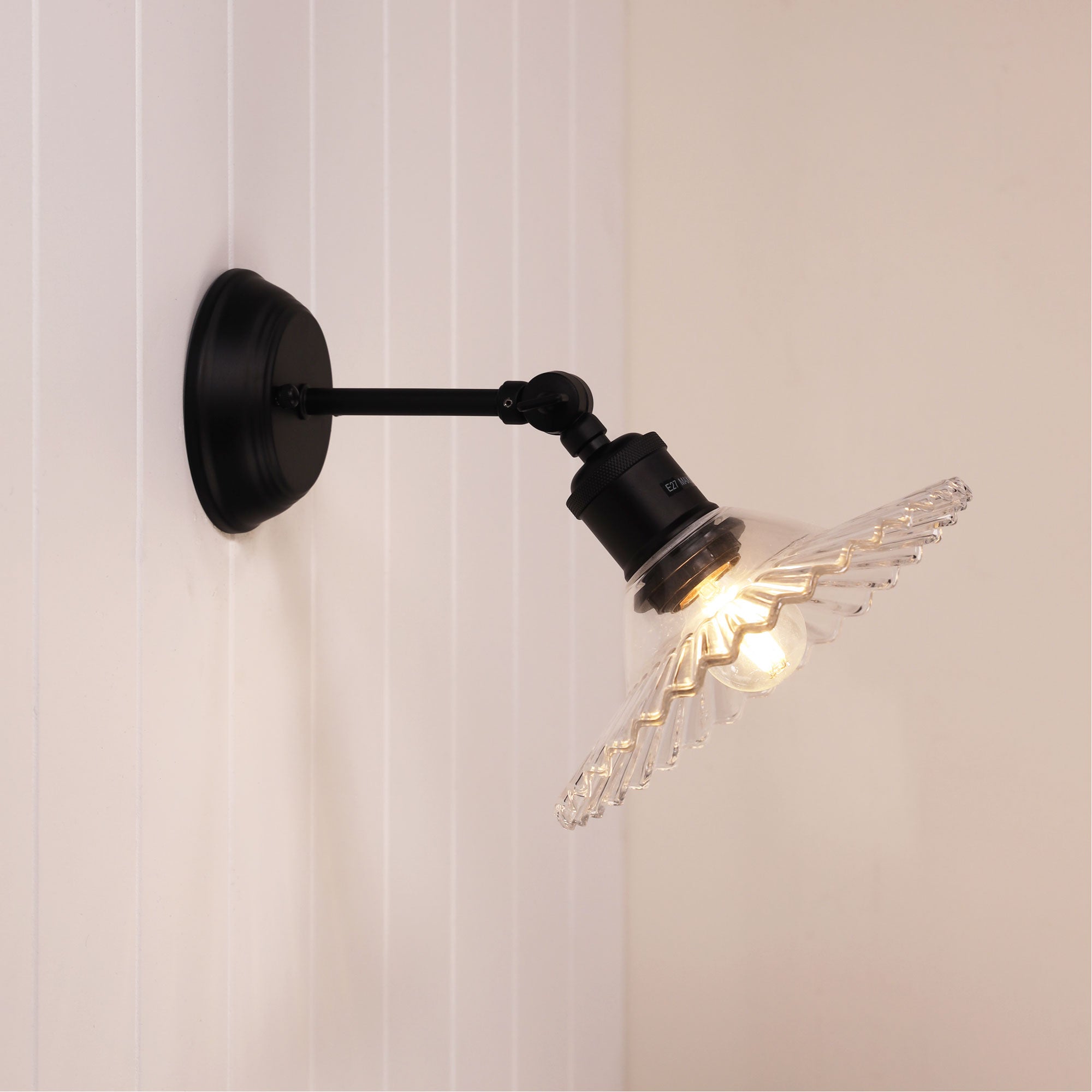 Croydon Wall Light Black & Clear - OL69441BK/CL