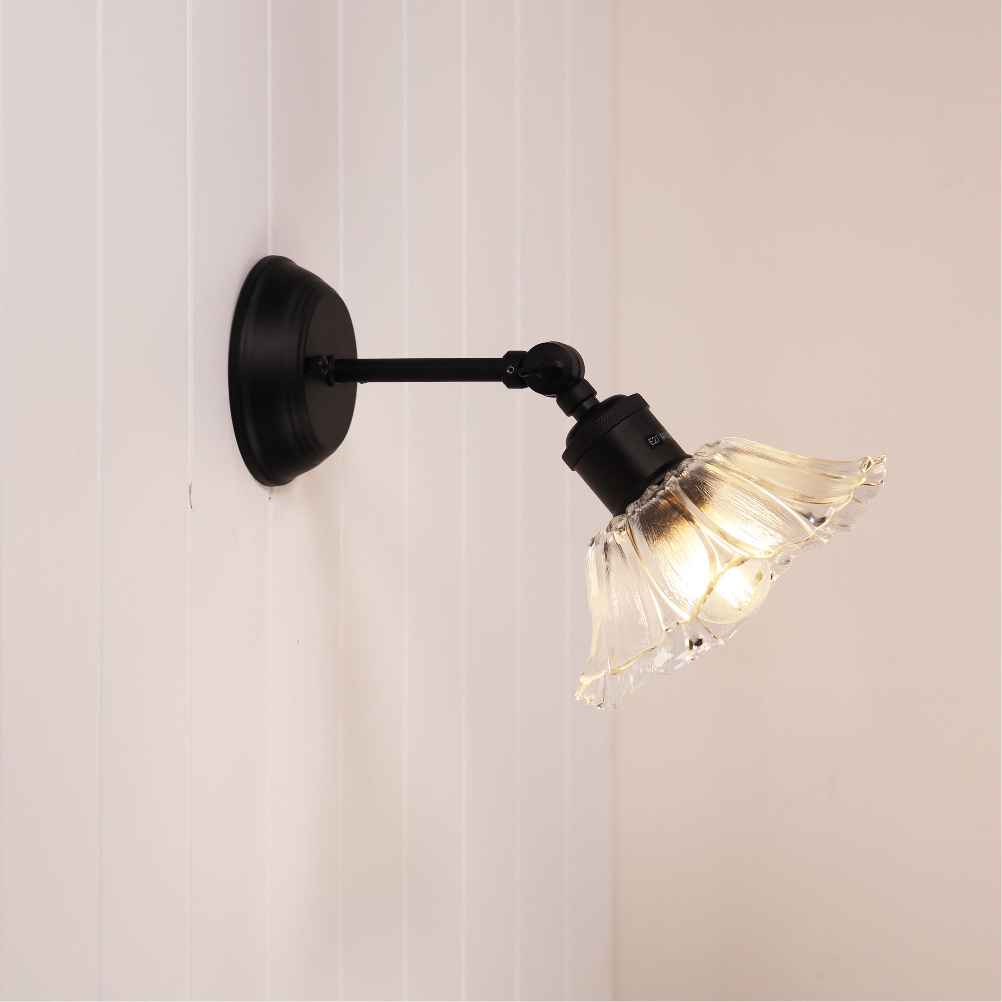 Fleur Vintage Cut Wall Light Clear & Black - OL69452BK/CL