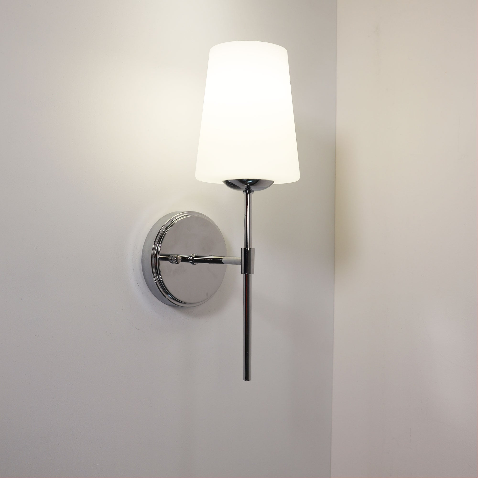 Kinbury Wall Light Chrome - OL69463CH