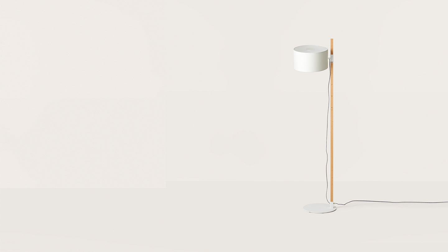 Riu Floor Lamp Matt Black or Matt White