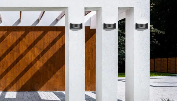 Tauras Aluminium Exterior Wall Light Matt Black - MLXTE27M