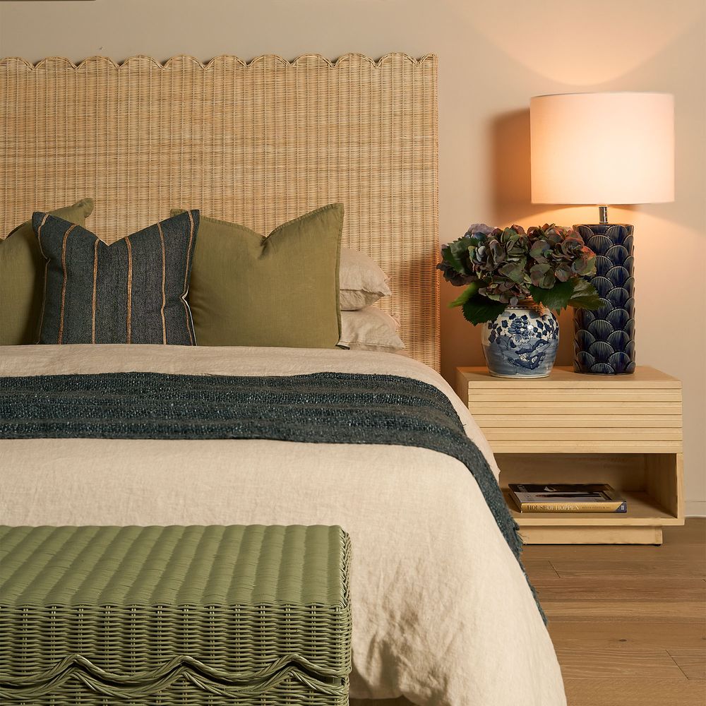 Fan Shell Table Lamp Blue - ELFY0804