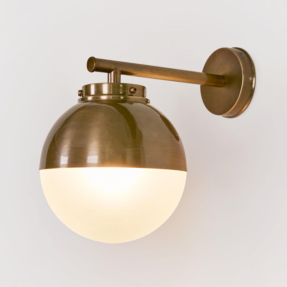 Carrington Outdoor Wall Light Antique Brass - ELPIM31662AB
