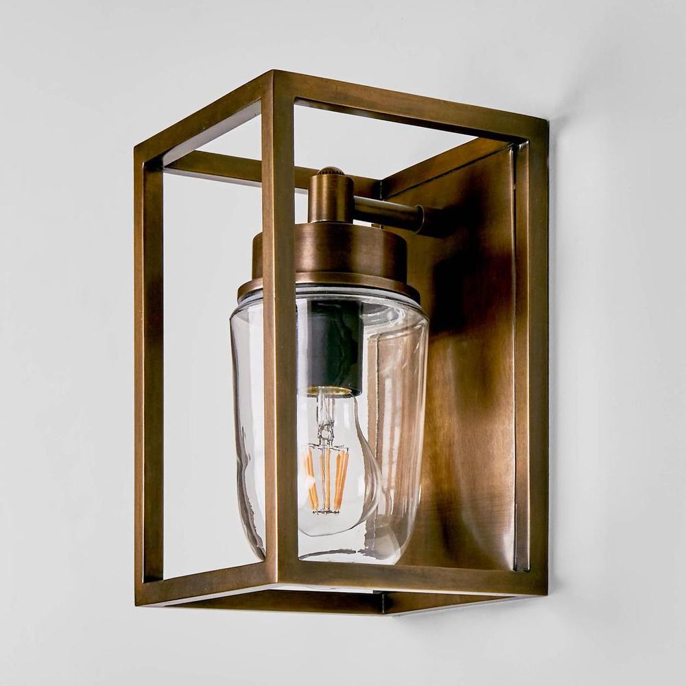 Wellington Outdoor Wall Lamp Brass - ELPIM51831ALB