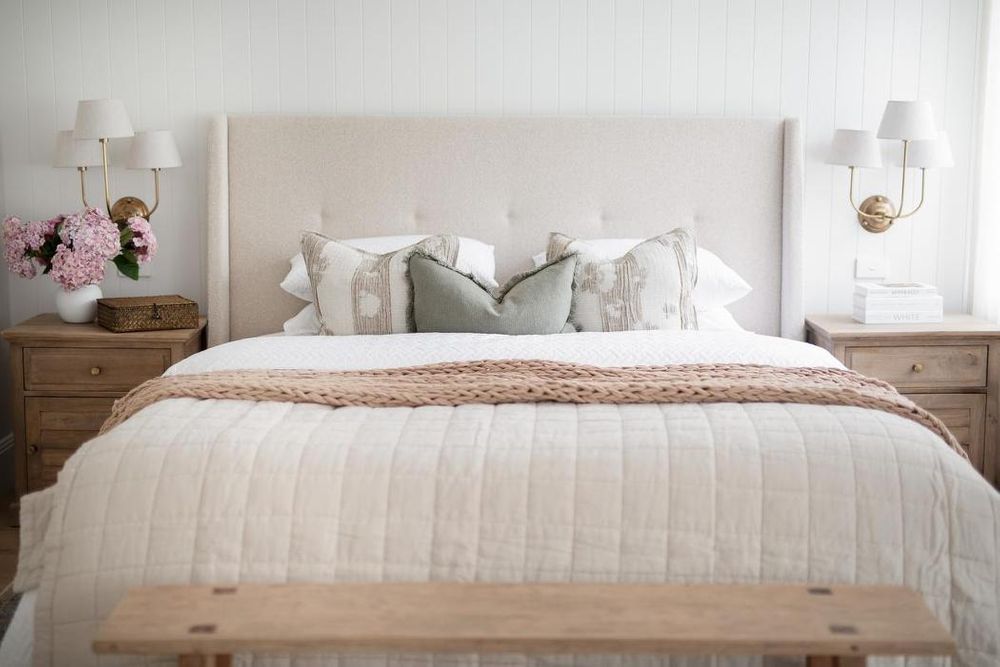 Trilogy 3 Light Wall Light Base Brass - ELPIM30755AB