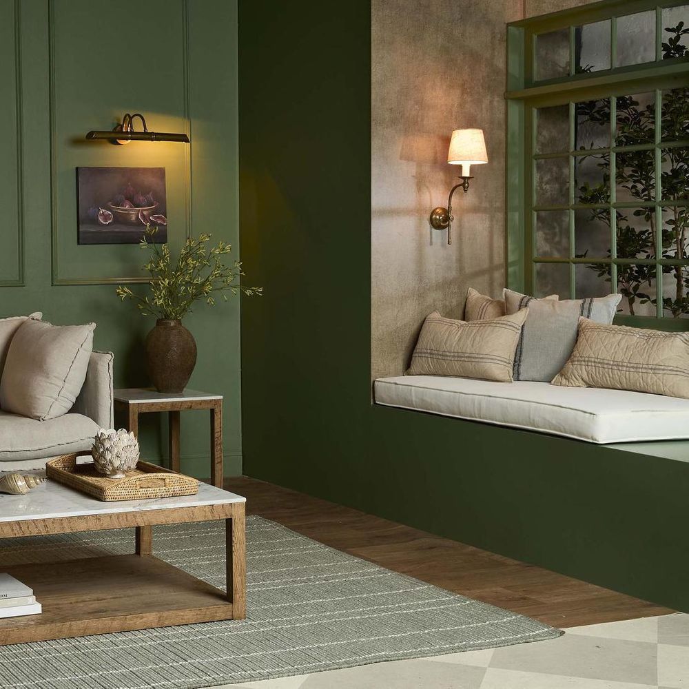 Soho Curved 1 Light Sconce Base Antique Brass - ELPIM50002AB