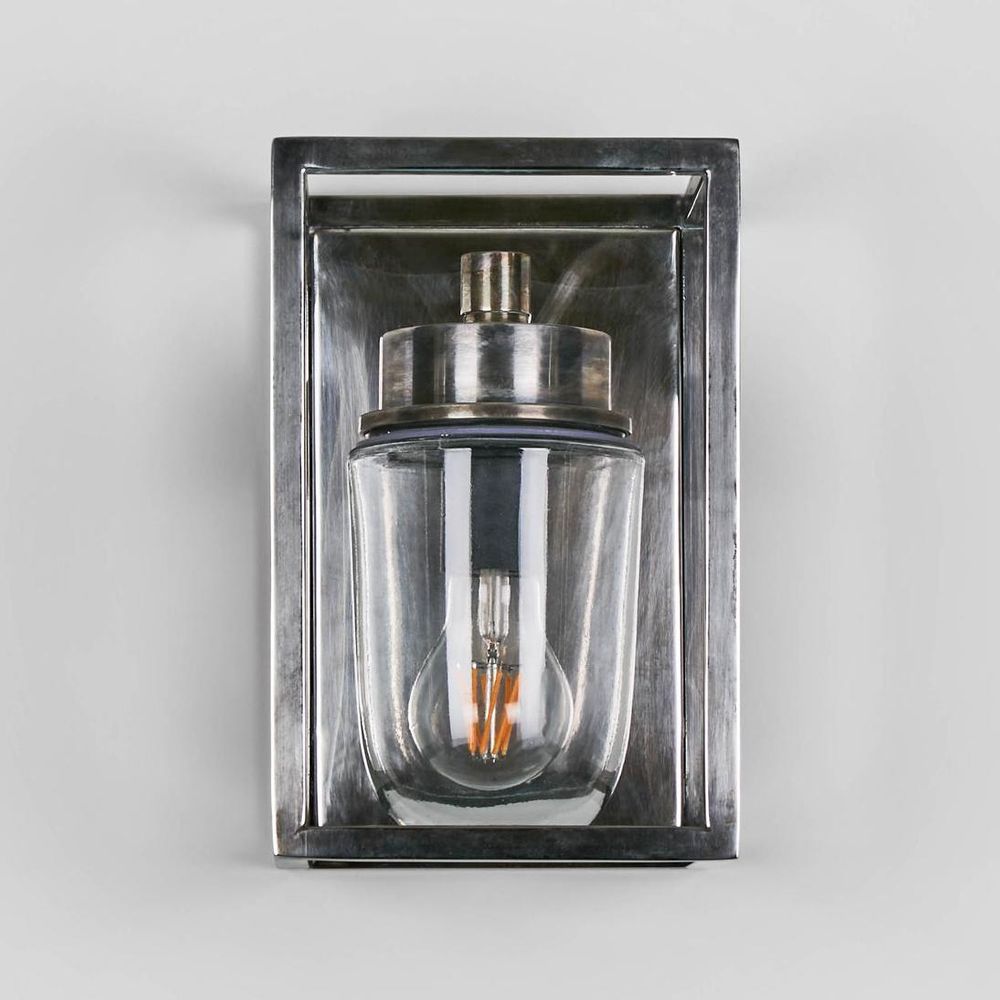 Wellington Outdoor Wall Lamp Silver - ELPIM51831AS