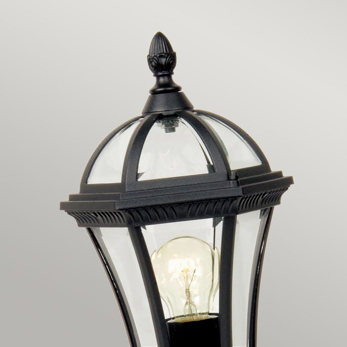 Ledbury Pedestal Light Black - GZH-LB3