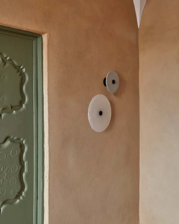 Sual Wall Light 250mm Alabaster & Matte Black - ARO.A1255+1096/25