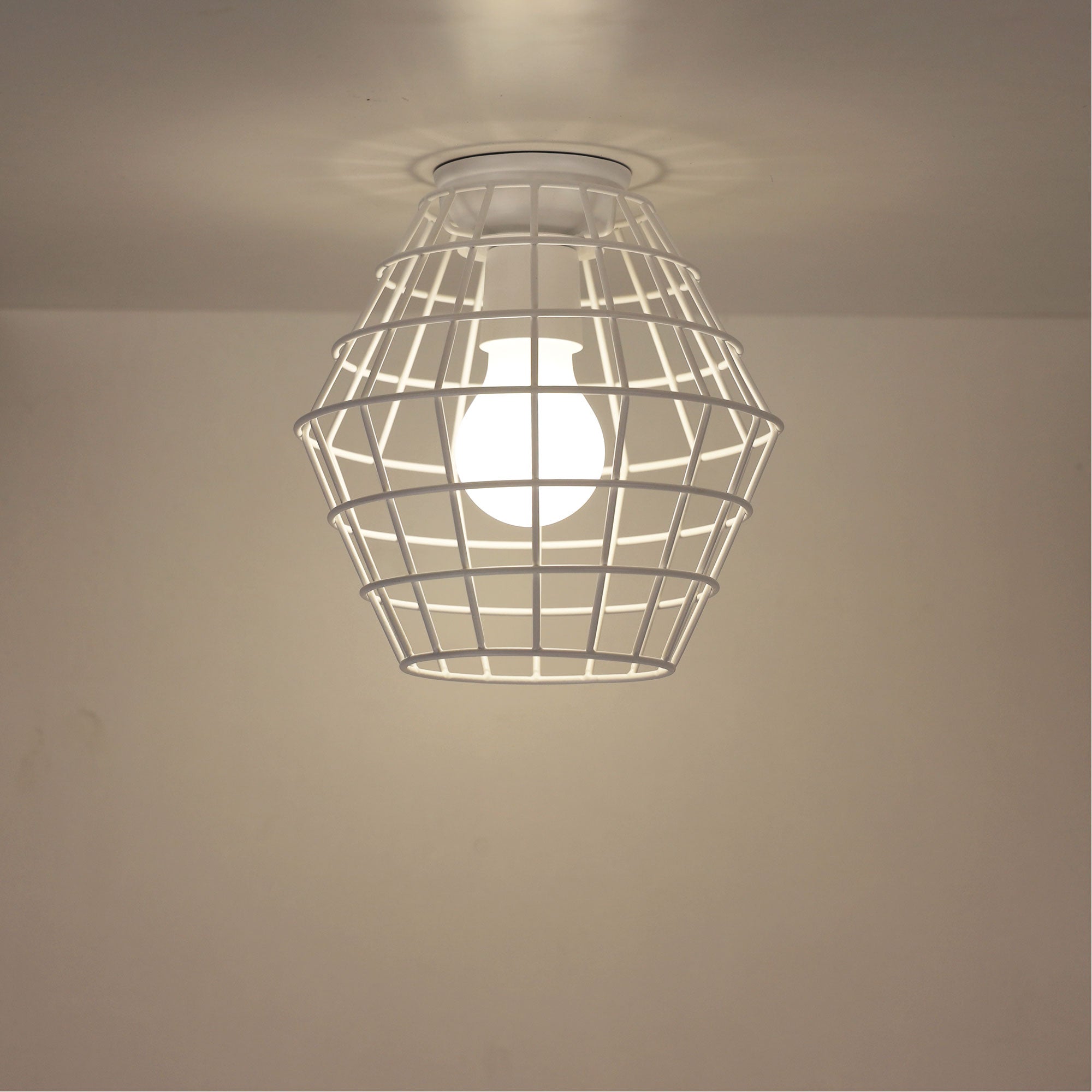 Maci.18 White Mesh DIY Shade B22 - OL2542WH