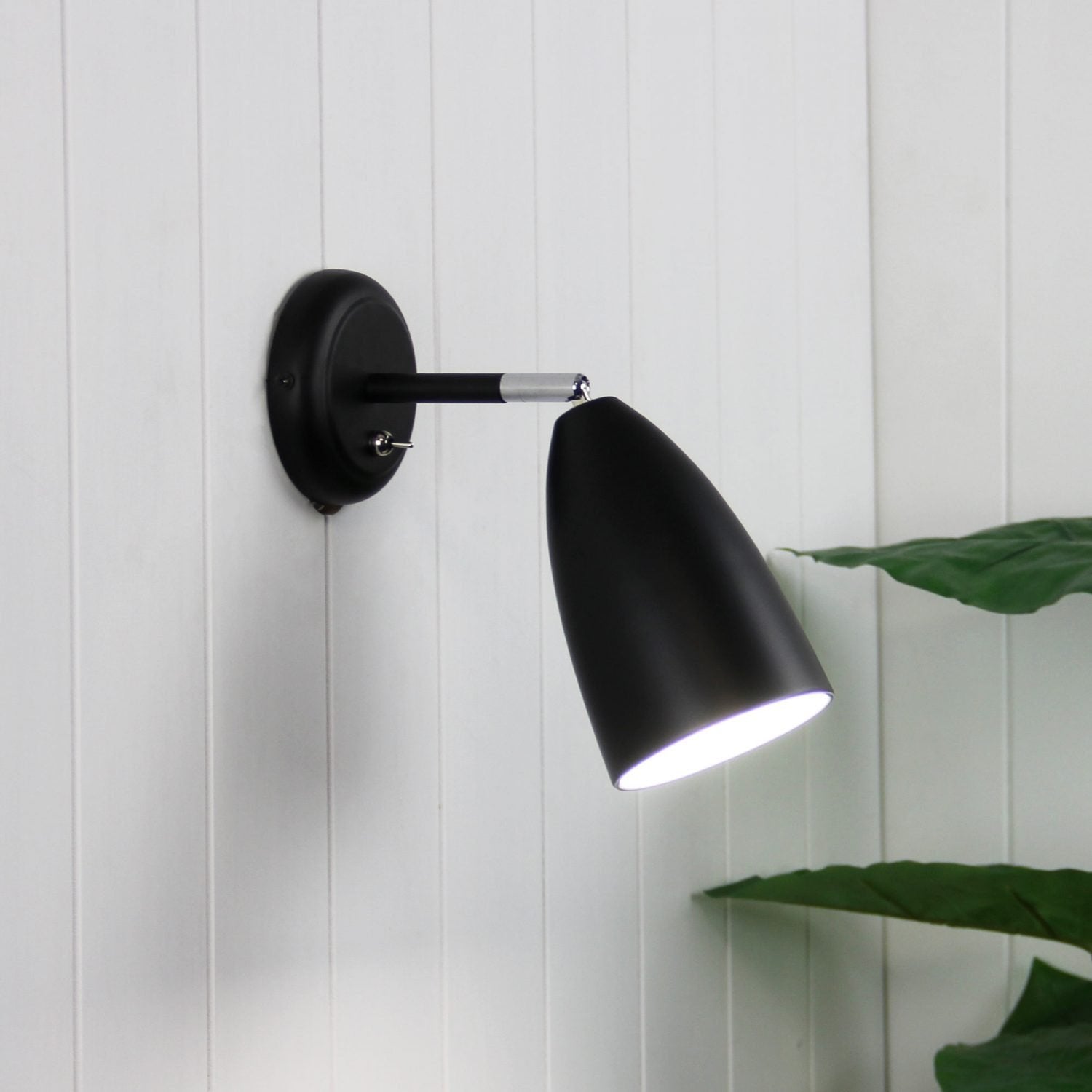 Buy Bedside Reading Lights Australia Salem 1 Light Wall Light with Switch Black - OL55211BK