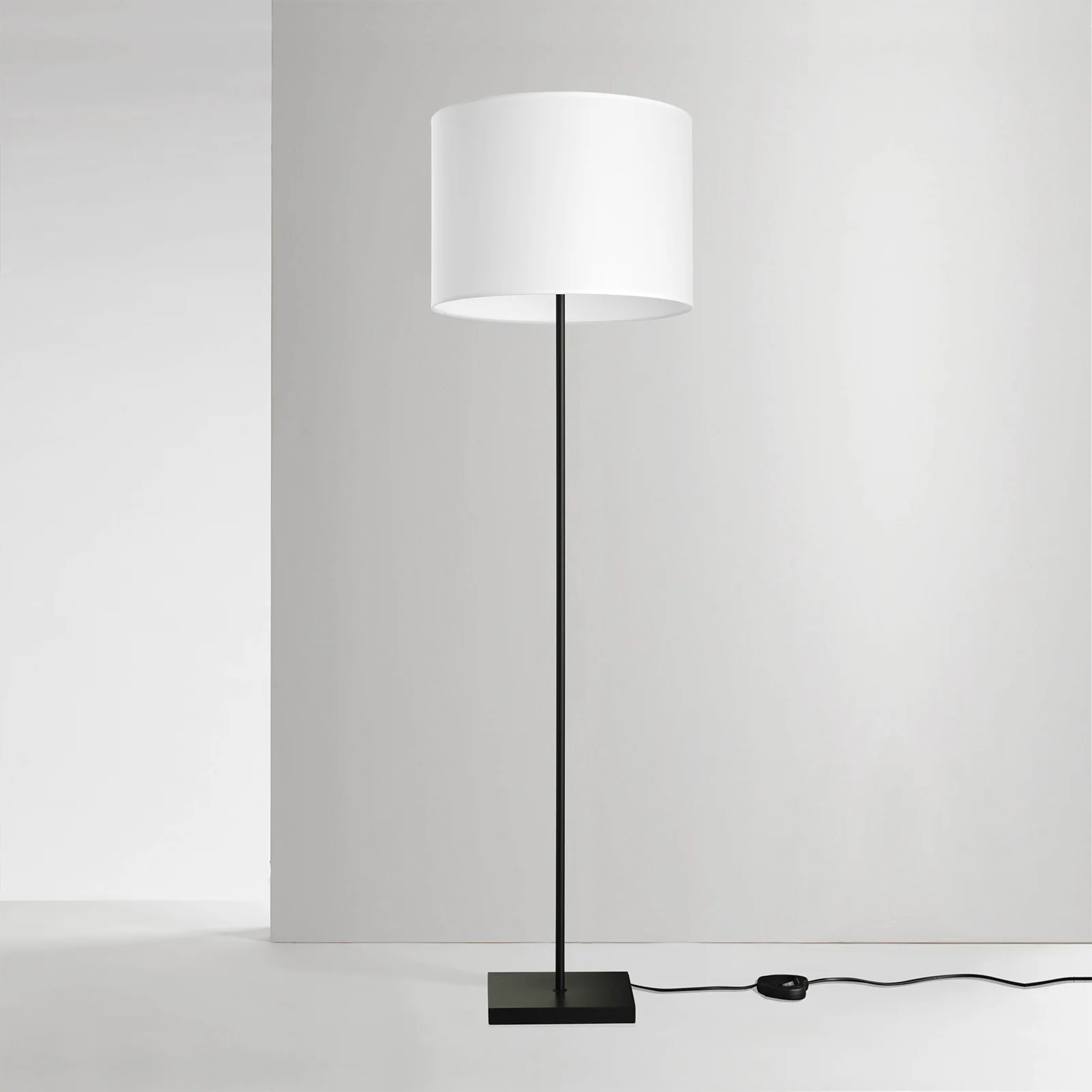Felix Floor Lamp Satin Black & White - 0521