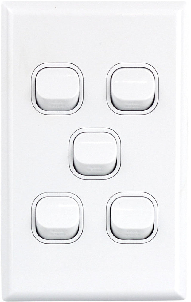 Standard 10A Switch White - SPM-77600