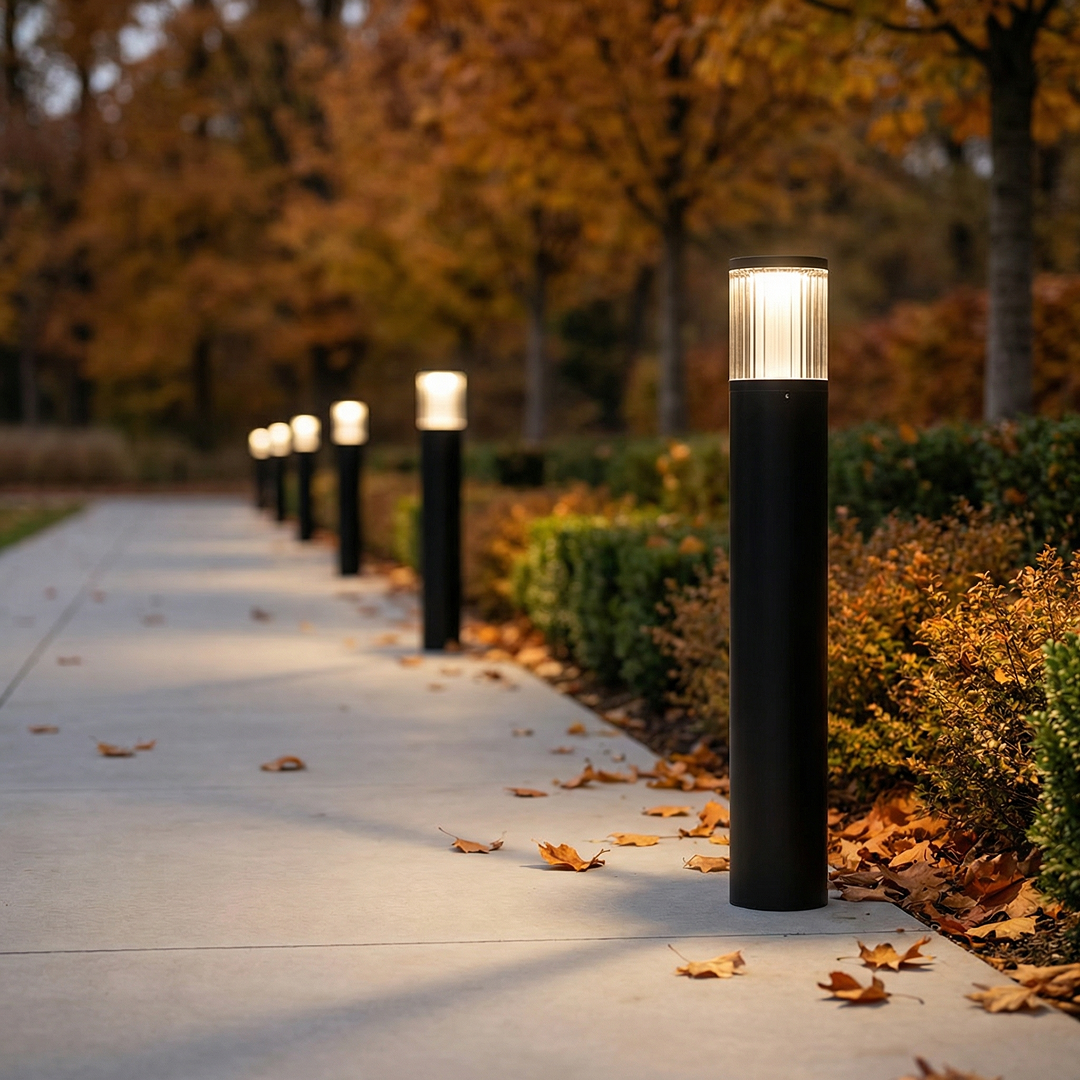Prisma 970mm LED Bollard Light 8W 2700K Black - HV1642W-BLK
