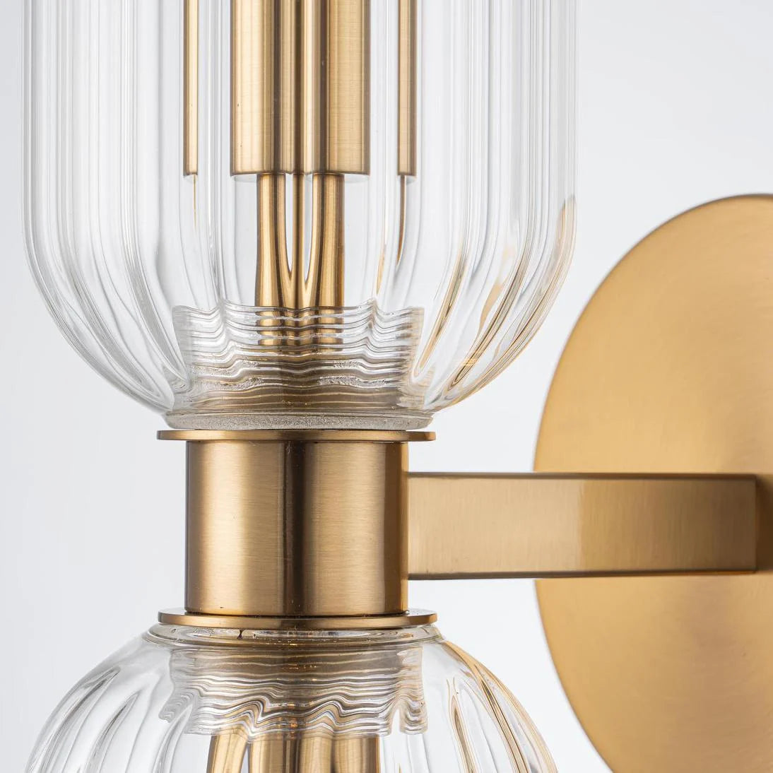 Hendricks Wall Light Antique Brass - ELYS1100702AB