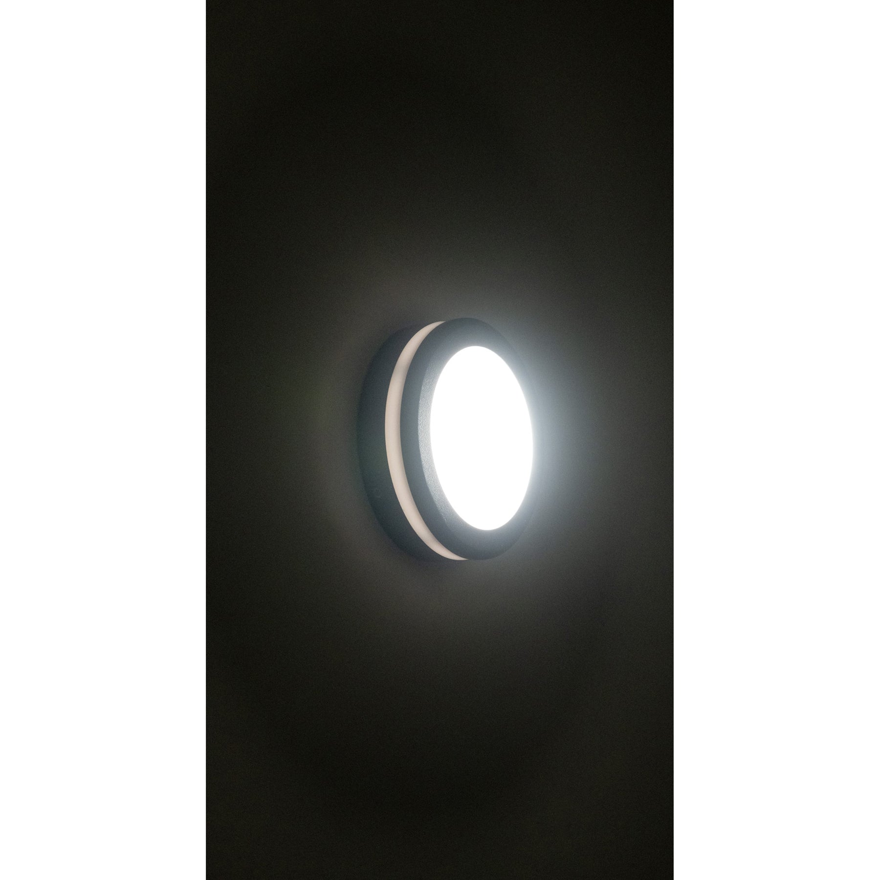 Nava LED Step Light 12V 5W Tri Colour Black - HV2960T-BLK-12V