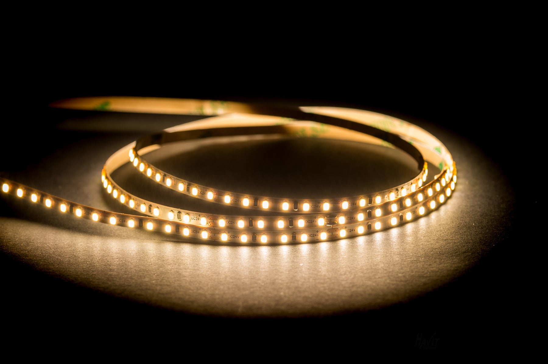 9.6W 24V DC IP20 Micro LED Strip 4000K 30 Metre - HV9733-IP20-180-4K-30M