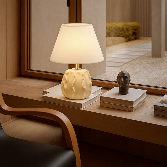 Lila Table Lamp Butter Cream & Linen - LL-27-0326