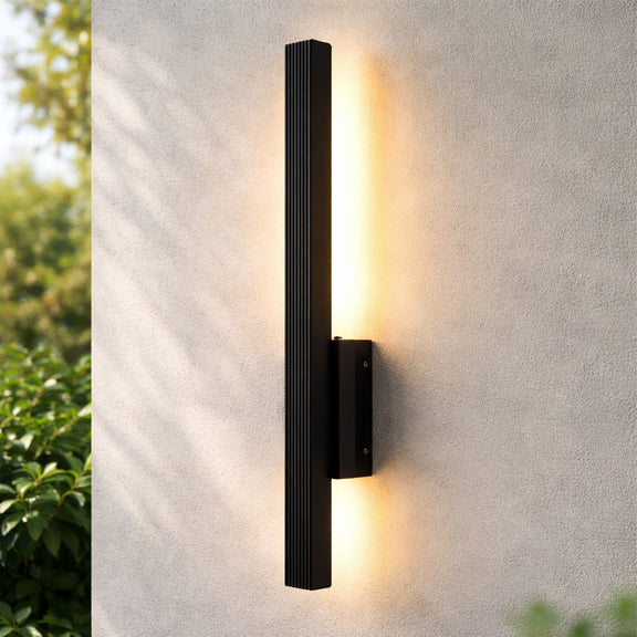 Brynn LED Outdoor Wall Light 12W 3000K Matte Black - LLOL048B