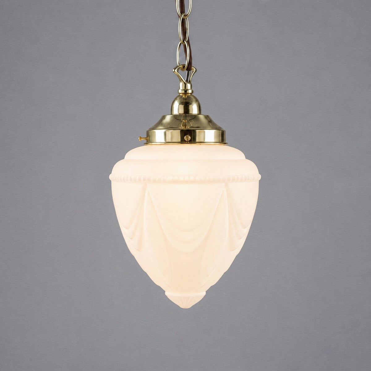 Single Chain Pendant Brass With 8" Empire Opal Matt Glass - 3001192