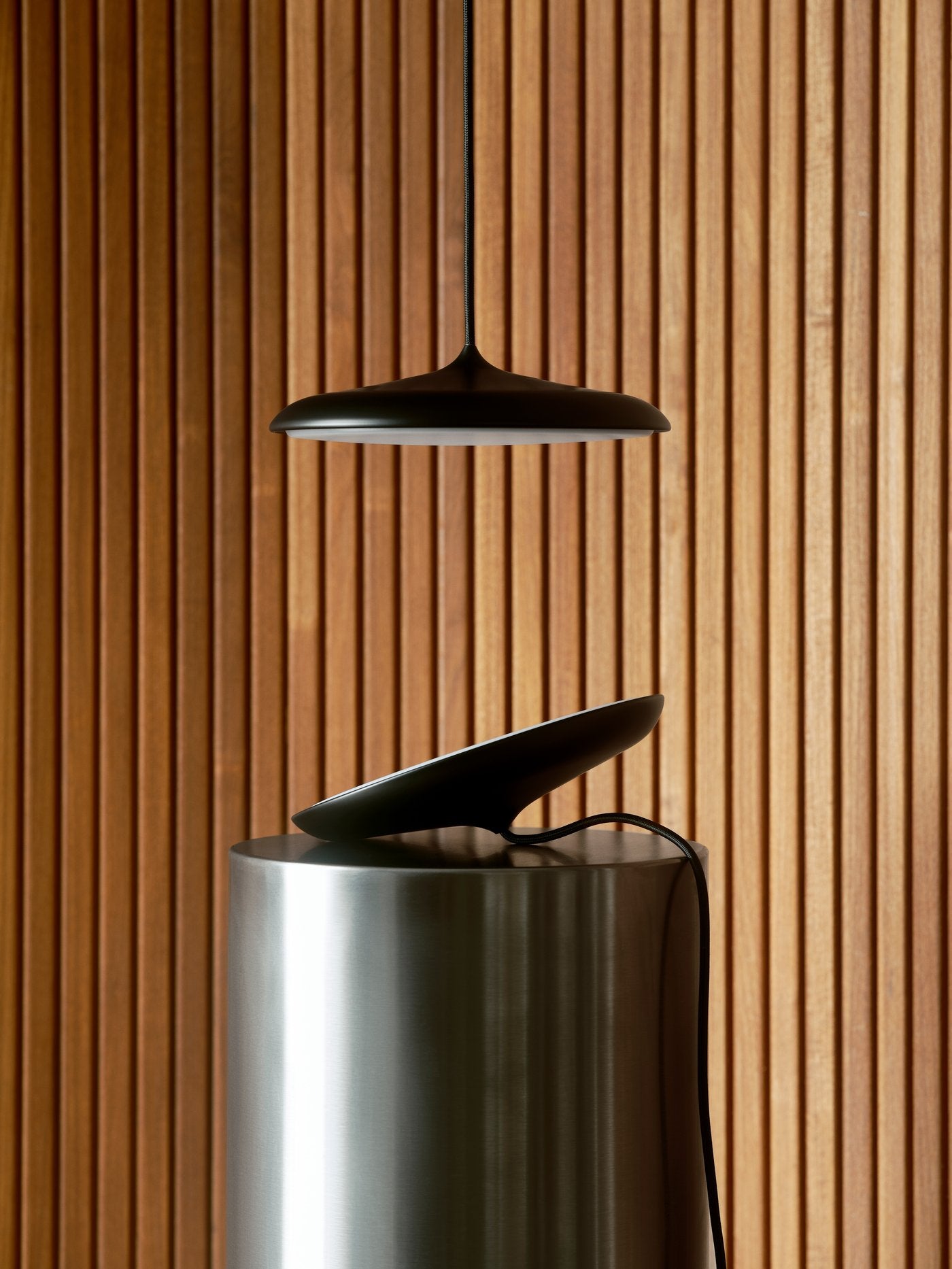 Artist LED Pendant Light 14W 3000K Black - 2420203003