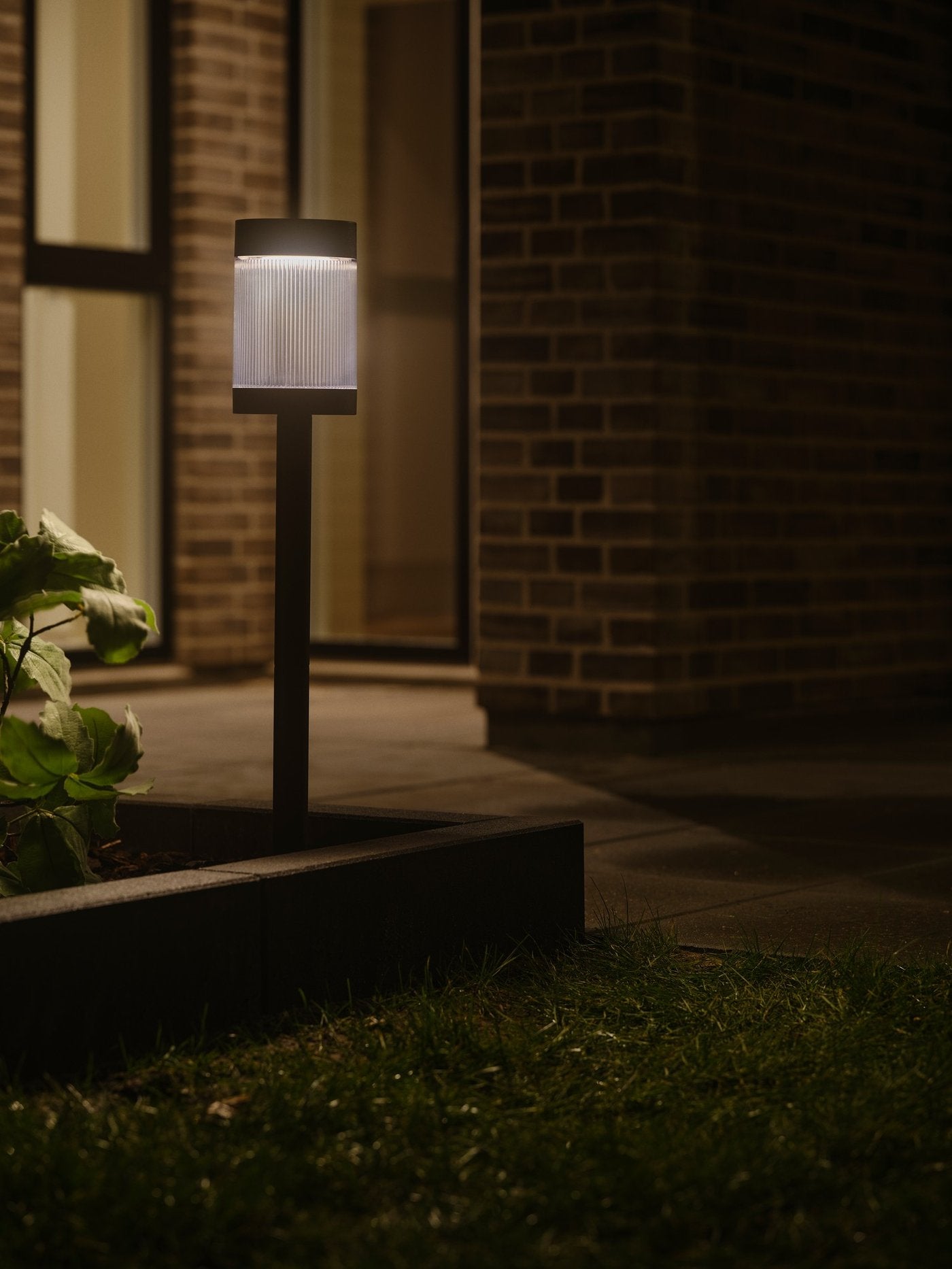 Coupar LED Solar Garden Light 3.2W 3000K Black - 2518228003