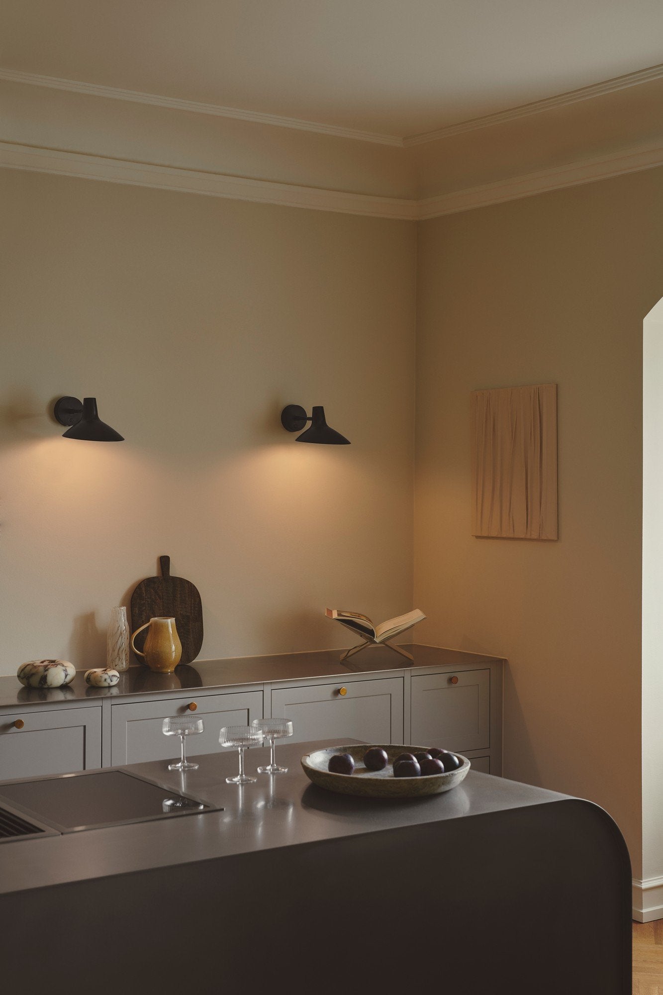 Darci Short Wall Light Black - 2320221003