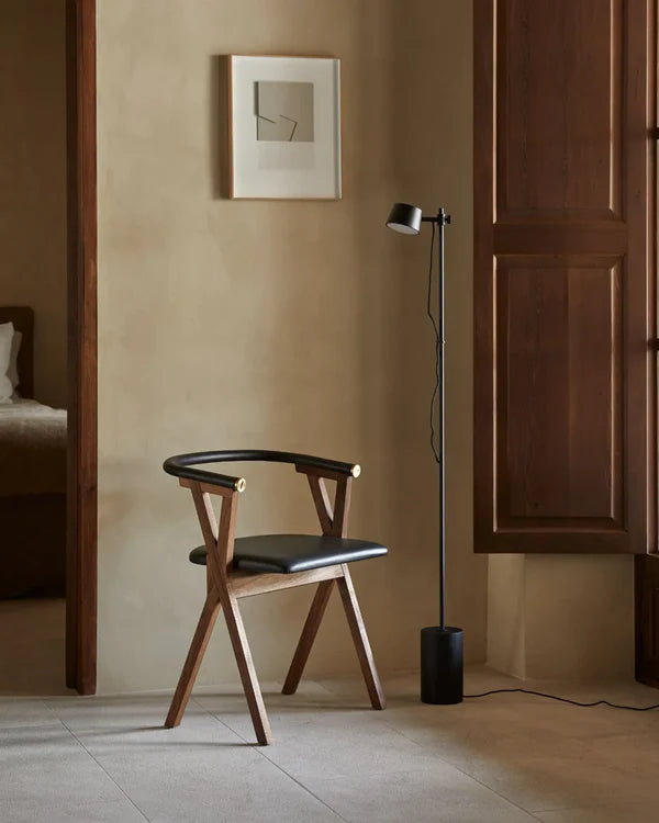 Nera Floor Lamp 8W 3000K Matte Black - ARO.P1229