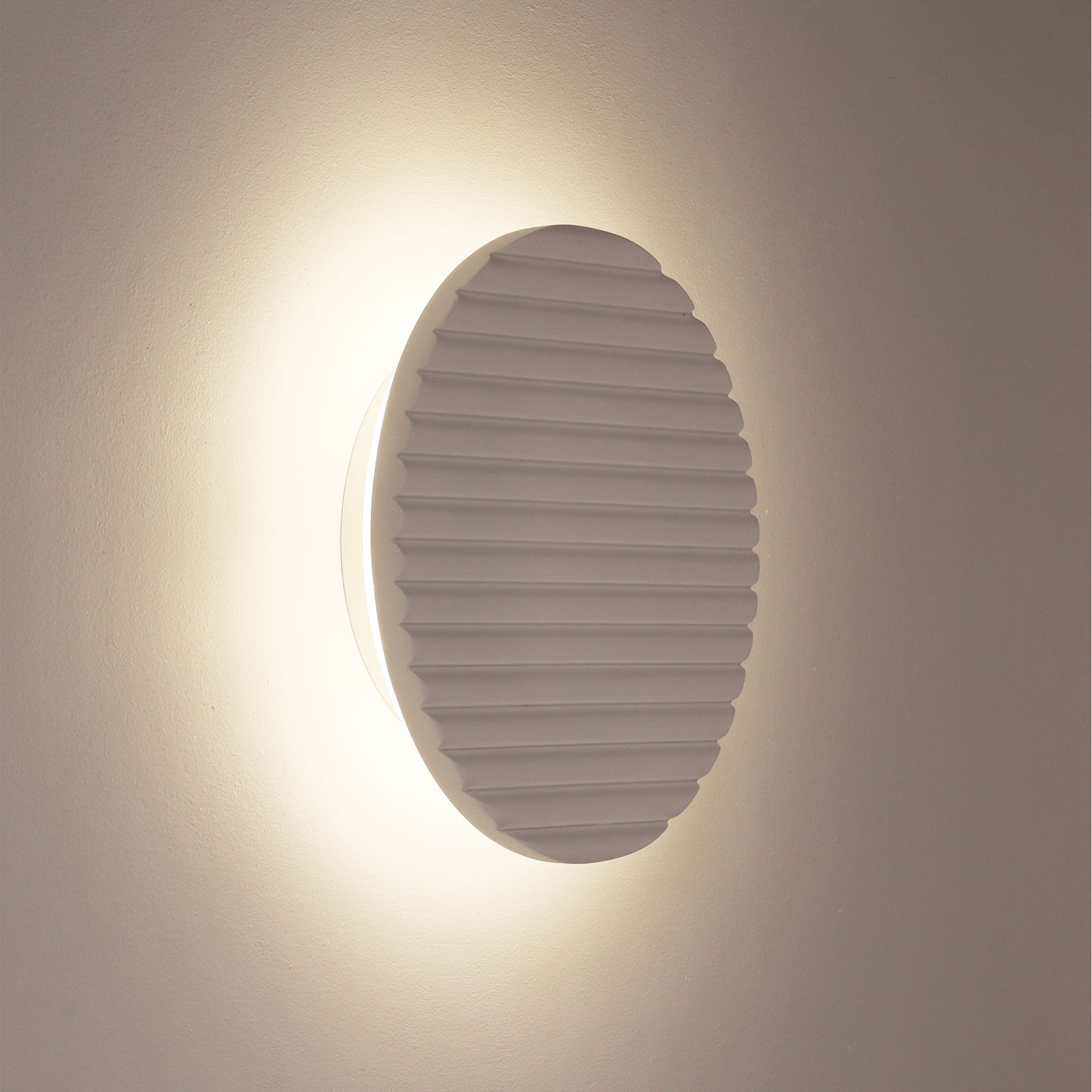 Dot 20 LED Scalloped Plaster Wall Light 8W Tri Colour White - OL53201/20SP