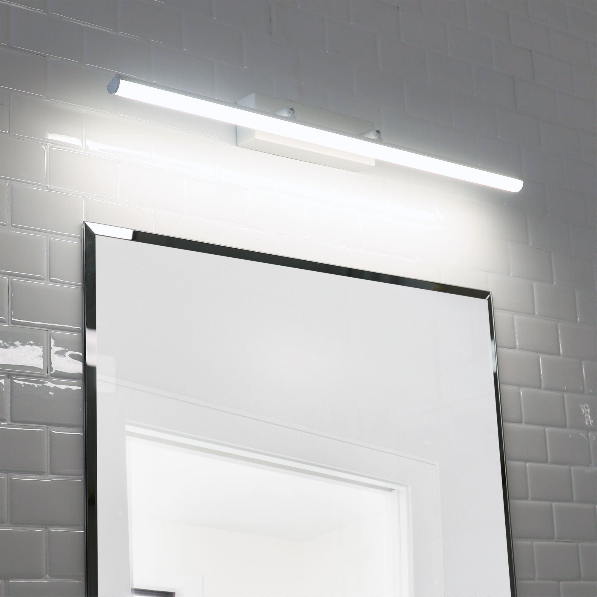 Kari Vanity Light 18W TRI Colour White - OL54636WH