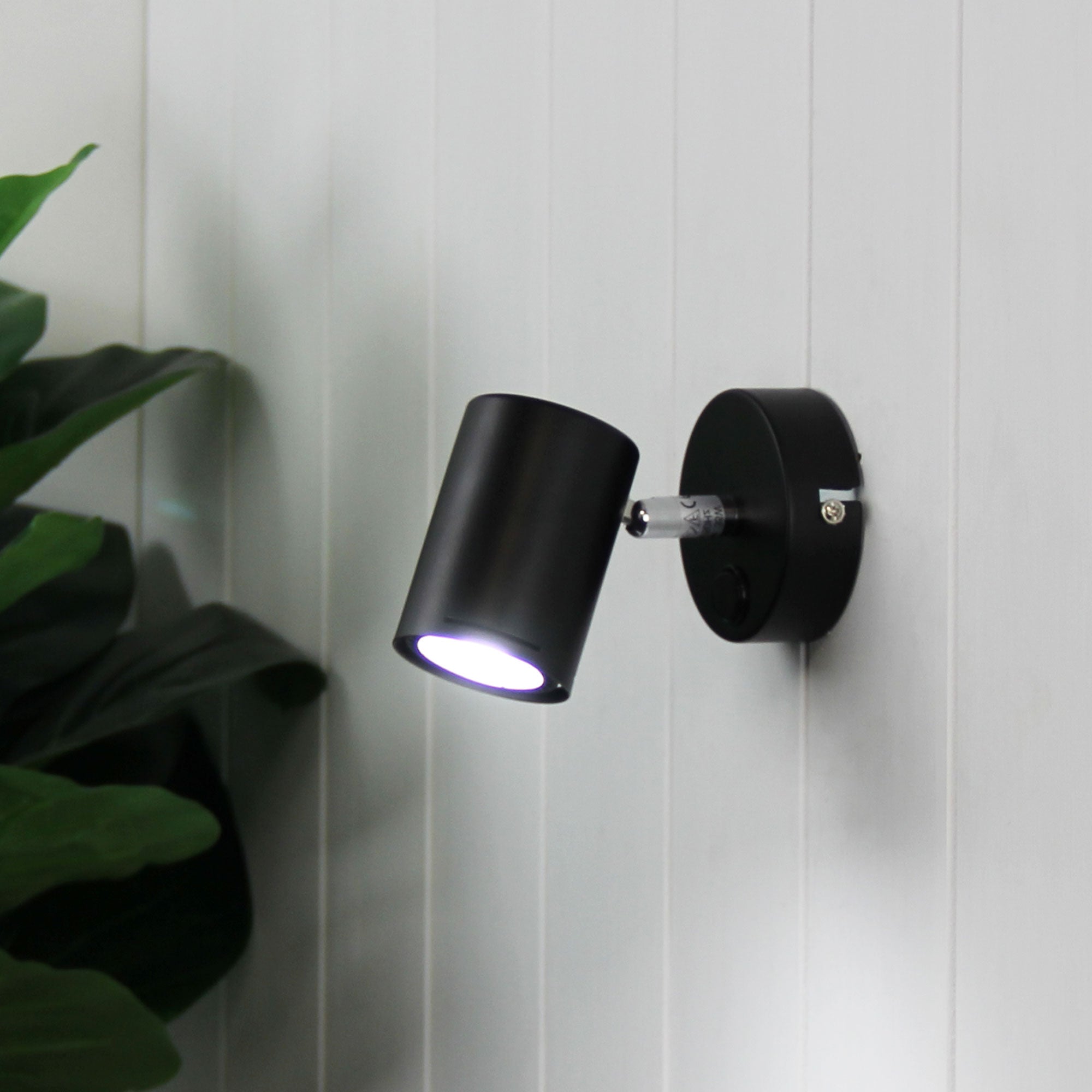 Baril Spotlight With Switch Matt Black - OL58613/1BK