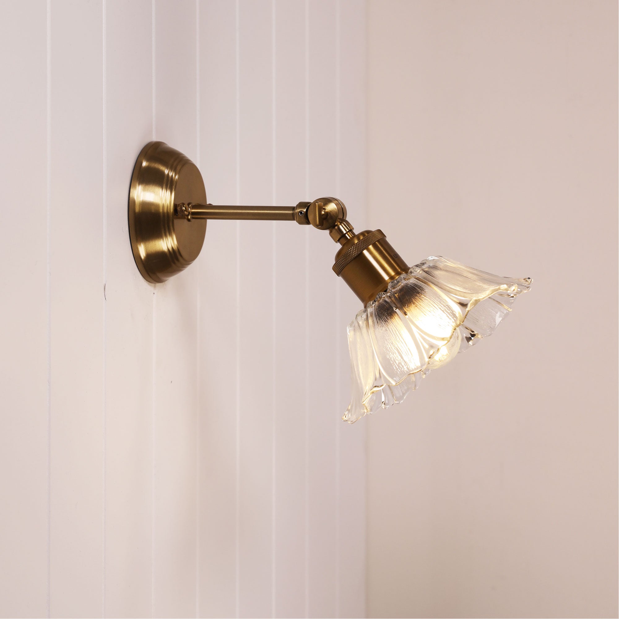 Fleur Vintage Cut Wall Light Clear & Satin Brass - OL69452SB/CL