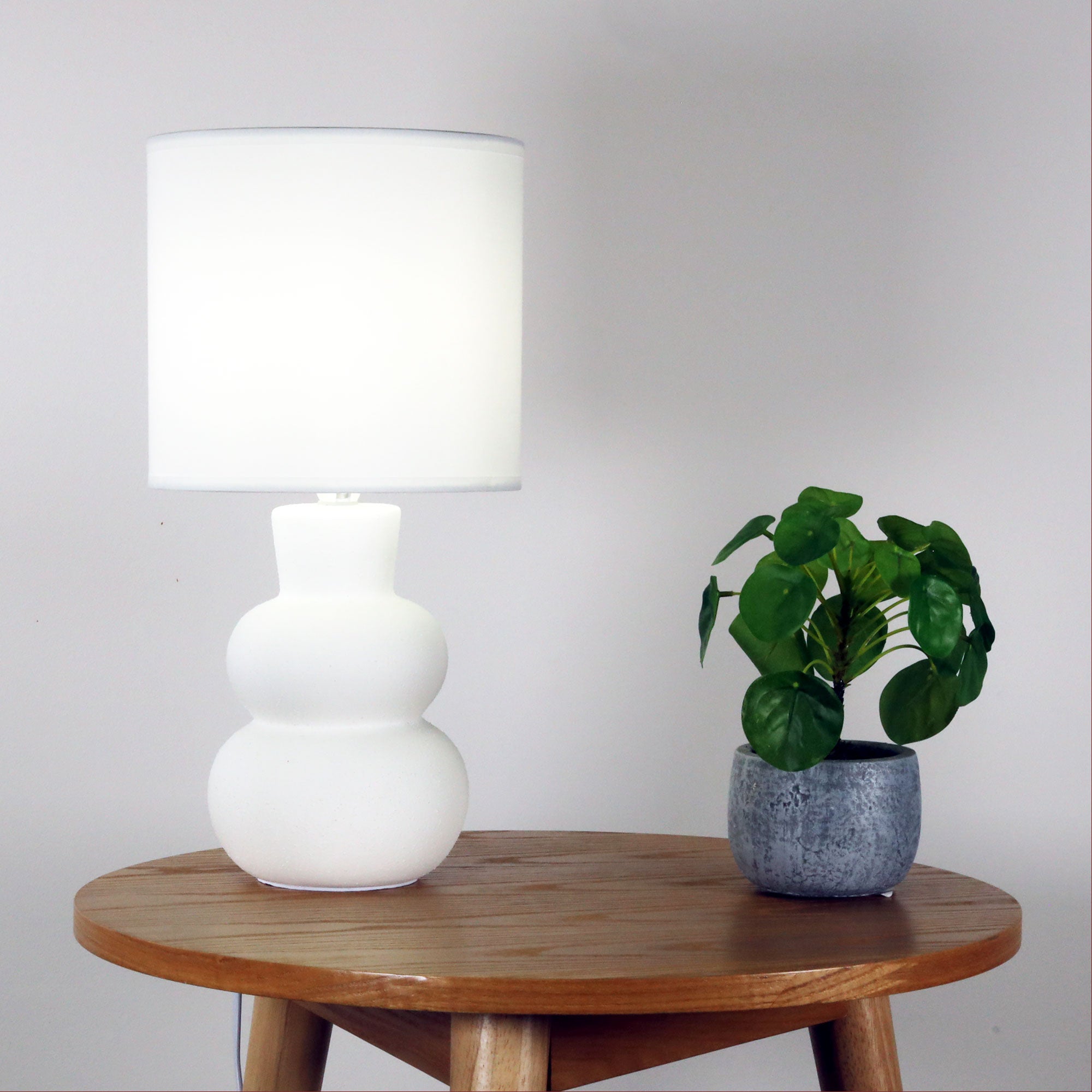 Holla Table Lamp White Base With White Shade - OL90163WH