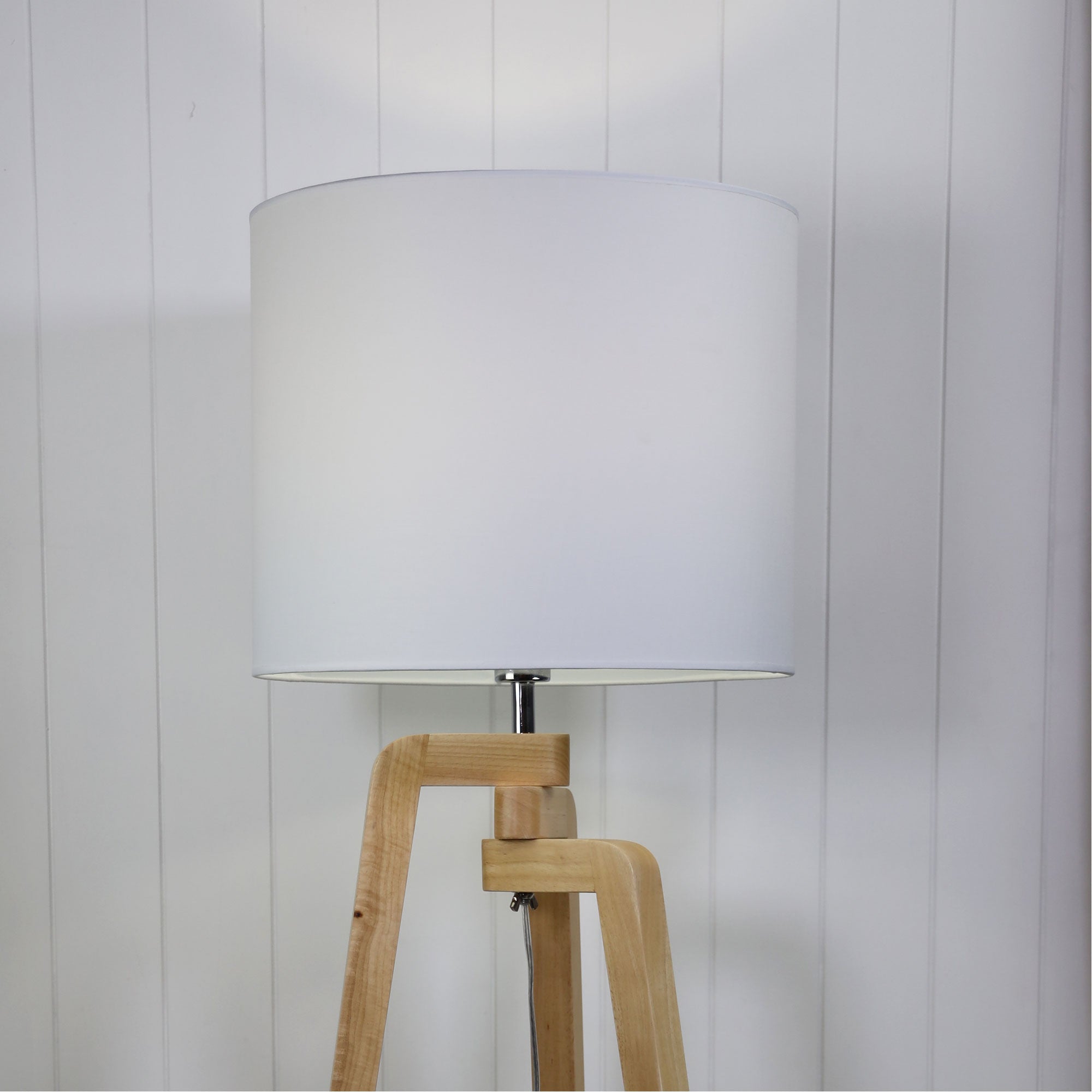 Lund 1 Light Timber Floor Lamp With White Cotton Shade - OL93523WH