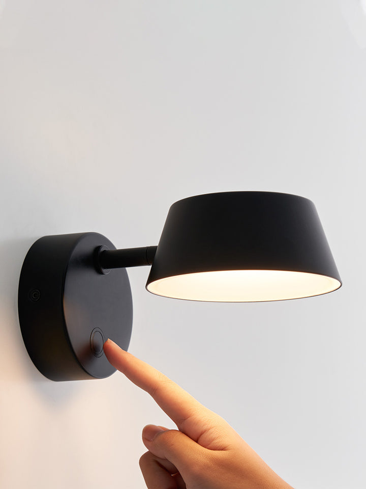 Olo LED Wall Light 6.5W 3000K Black - SE A/OLO/BLACK