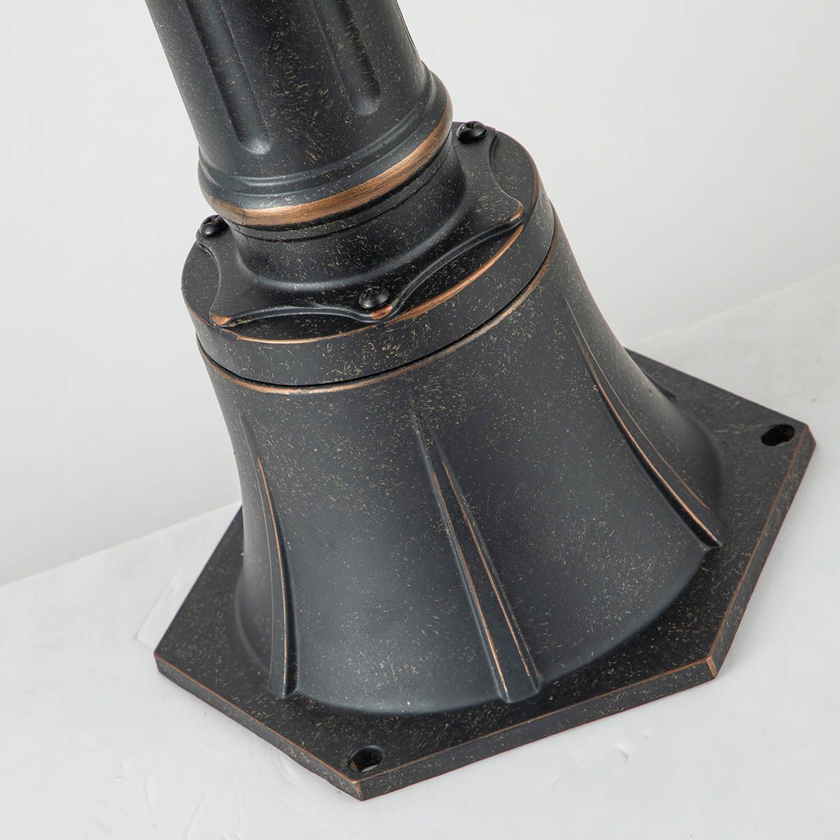 Baltimore Medium Post Light Weathered Bronze - BT4-M