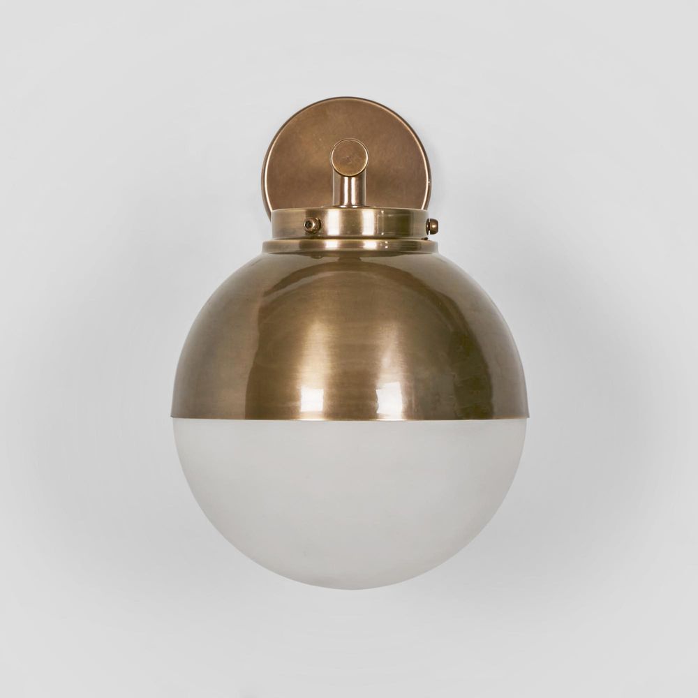 Carrington Outdoor Wall Light Antique Brass - ELPIM31662AB