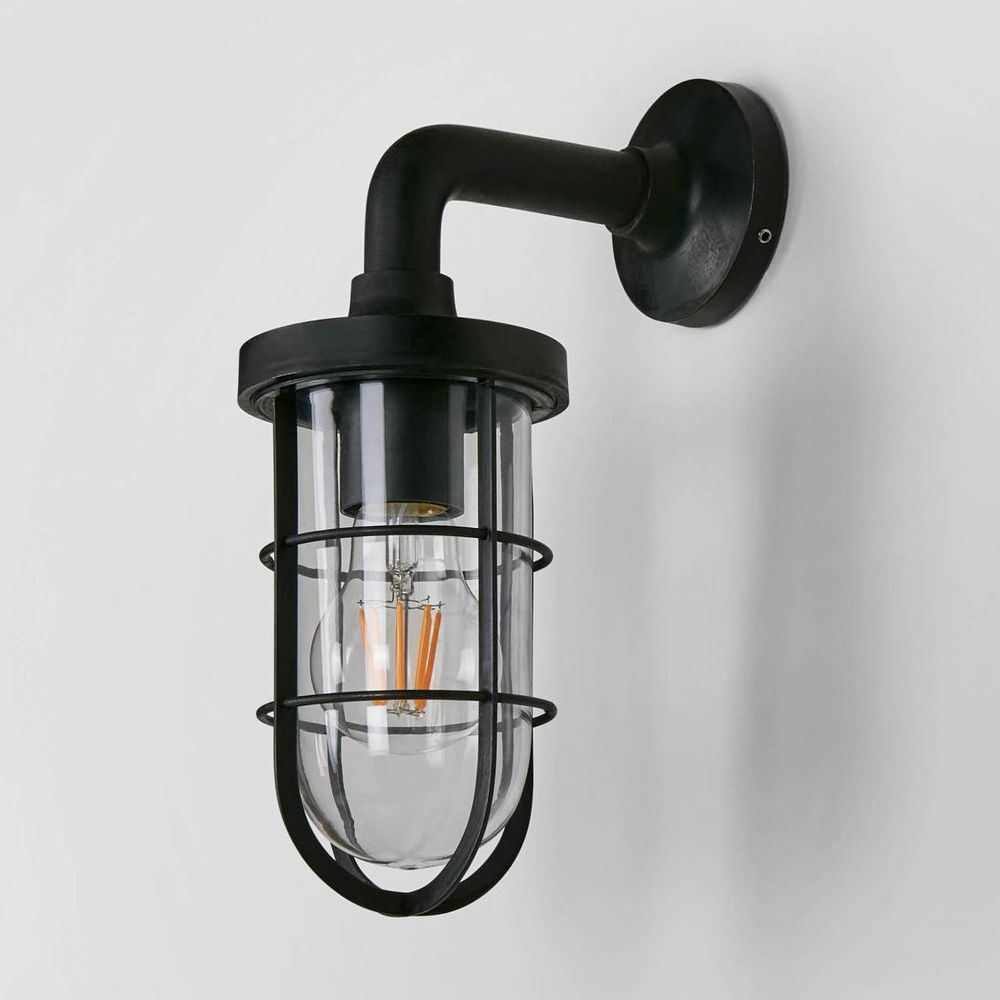 Submarine 1 Light Outdoor Wall Light Black - ELPIM30517BLK