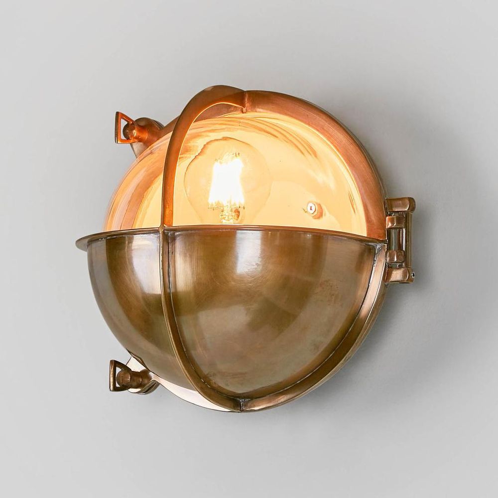 Vienna Outdoor Wall Lamp Antique Brass - ELPIM51713AB