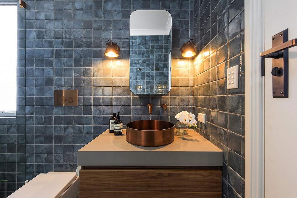 Phoenix 1 Light Wall Lamp Dark Brass - ELPIM50718ABD