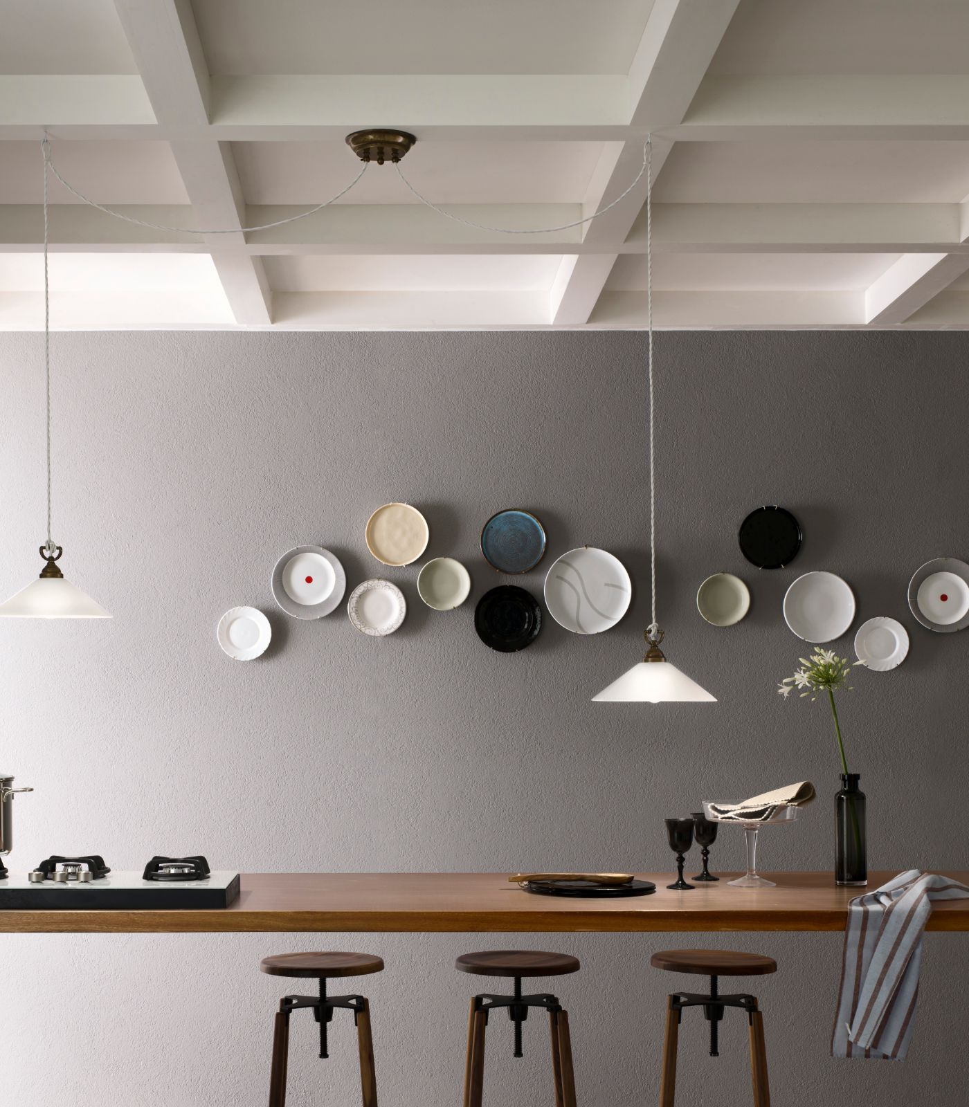 Tabia Radial Pendant Light Pre Aged & White - IL.212.10.OV