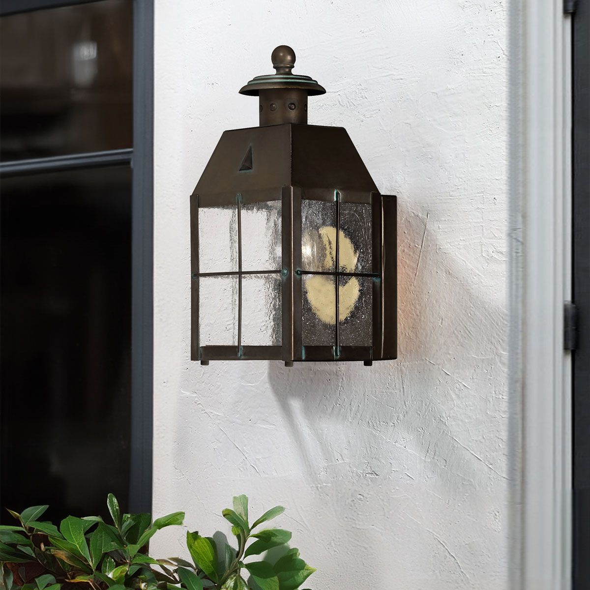 Nantucket Extra Small 1 Light Wall Lantern Aged Brass & Clear - QN-NANTUCKET-XS-AS